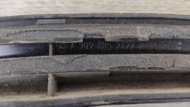 Расширитель (накладка) арки заднего крыла правый A2928852122 MERCEDES