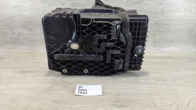 LAND ROVER AG9N10723AC Крепление (подставка) аккумулятора (АКБ) в наличии Павлоград