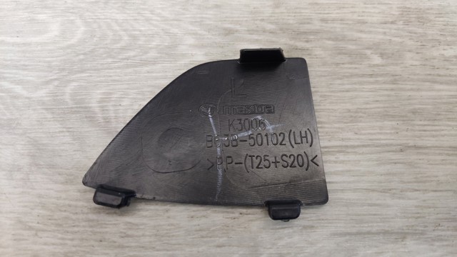 B63B50102 Заглушка решетки радиатора купить Кривой Рог