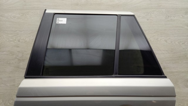Задняя левая дверь BFA790090 LAND ROVER