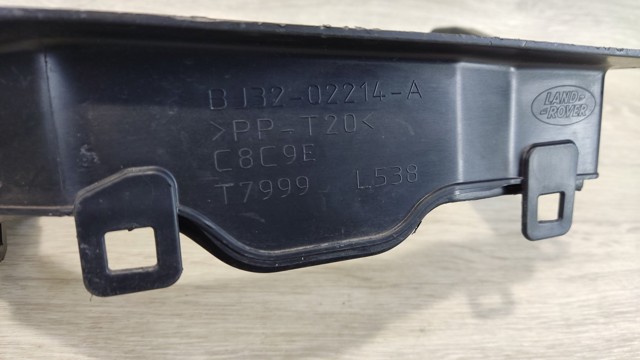 LAND ROVER BJ3202214A в наличии Ровно