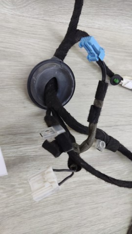 BJ3214632BC LAND ROVER Жгут проводов задней двери купить в Винница