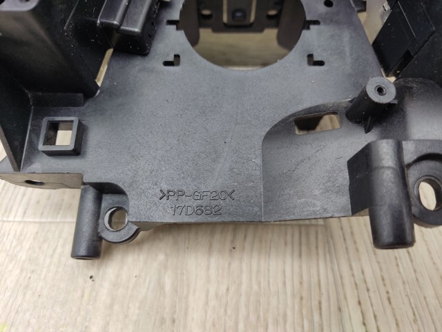BP4K17D952 MAZDA купить в Николаев