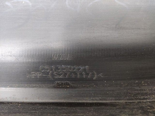 MAZDA C51350221 Задний бампер в наличии Сумы
