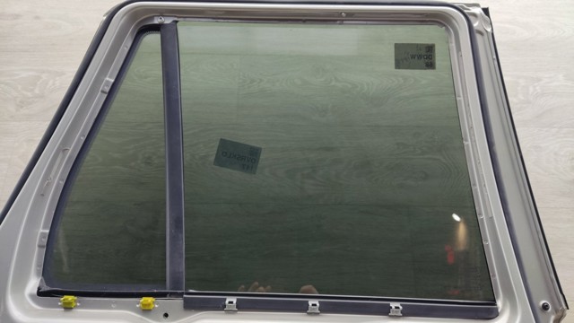CVB500210 LAND ROVER Стекло двери задней левой купить в Запорожье