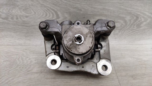 D40106RA0C Суппорт тормозной задний левый купить Черновцы