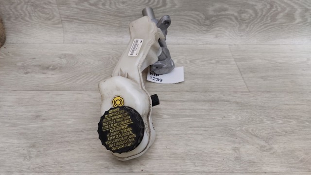 D60105NA0A Главный тормозной цилиндр купить Львов