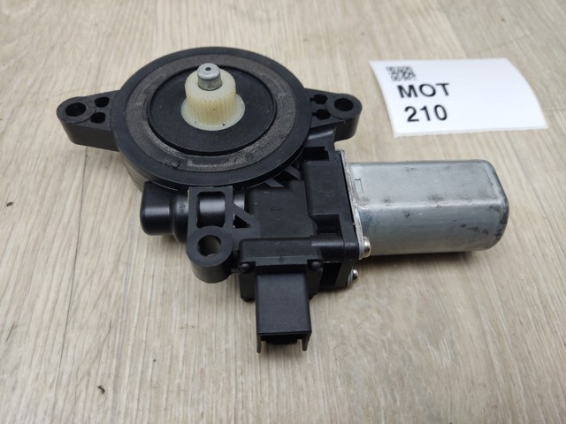 MAZDA D6515858X Мотор стеклоподъемника двери передней правой в наличии Сумы