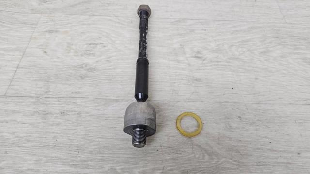 Тяга рулевая поперечная D85213TA0A NISSAN