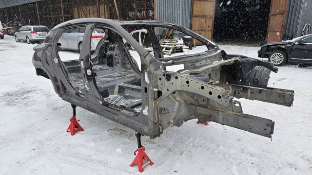 Арка крыла переднего левого F41215DAHA NISSAN