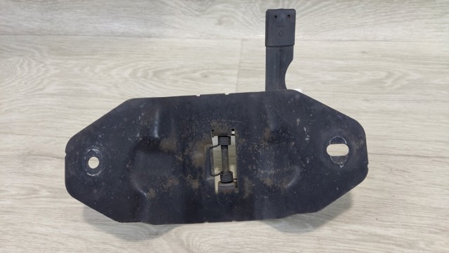 FK7216892AC LAND ROVER купить в Ужгород