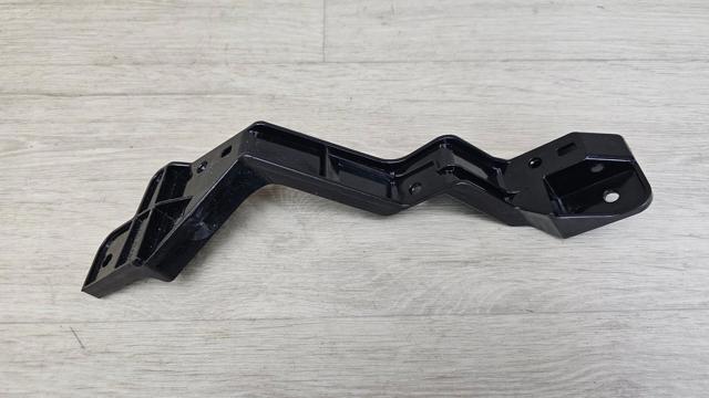 Крепление противотуманки правой FP5042932 FPS