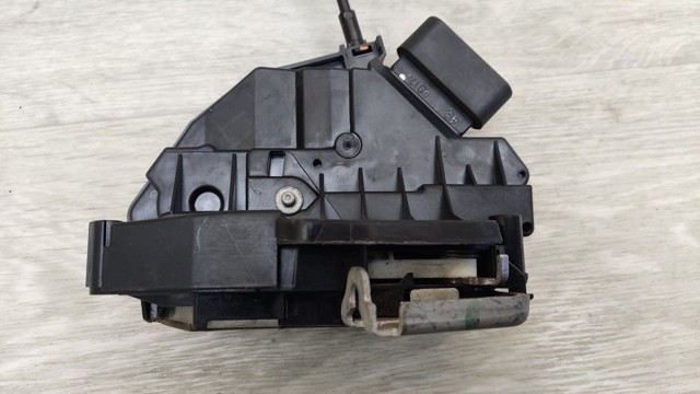 FT4AA21812BC FORD Замок передней правой двери купить в Каменское