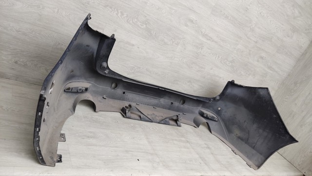 Задний бампер GHP950221 MAZDA
