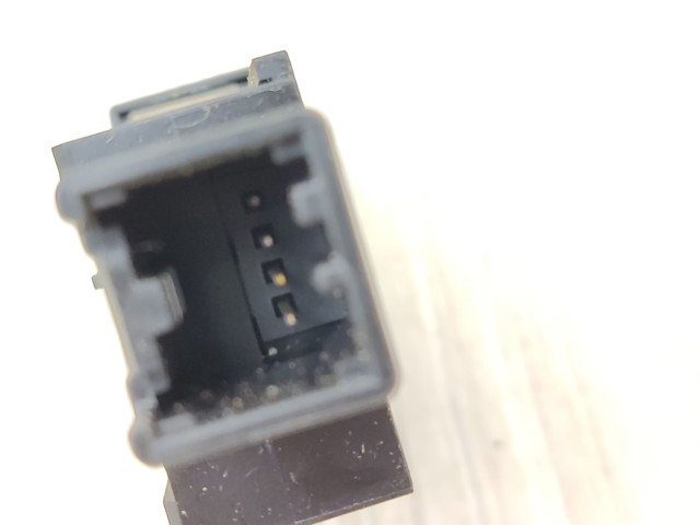 GS1D664H0 Кнопка аварийки купить Днепр