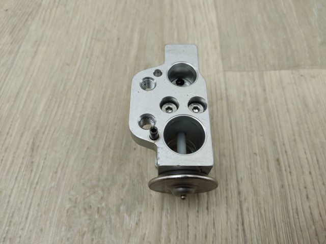 VAG H7995003 в наличии Полтава