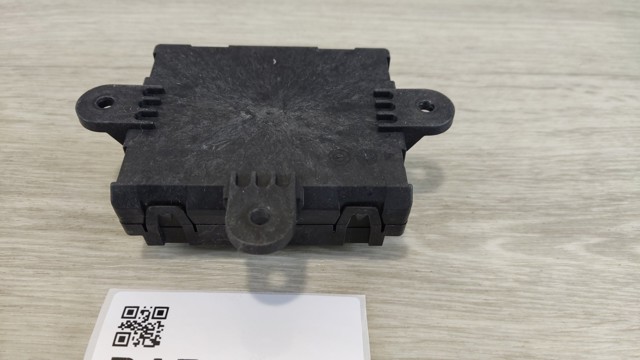 LAND ROVER HK8314D618BB в наличии Винница