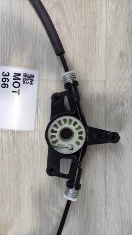 KB7W73590 Механизм стеклоподъемника двери задней левой купить Тернополь