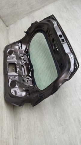 Дверь 5 KMA005DCMA NISSAN