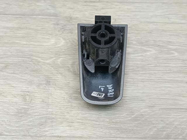 LR025406 LAND ROVER Крышка ручки наружной двери передней левой купить в Кривой Рог