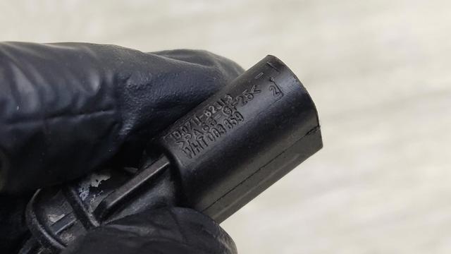 VAG WHT003859 Датчик АБС задний левый в наличии Киев