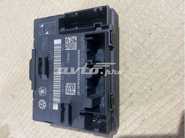 VAG 7N0959792 Блок комфорта передней двери в наличии Винница