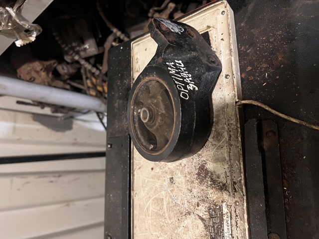 Задняя подушка двигателя 2193039601 HYUNDAI