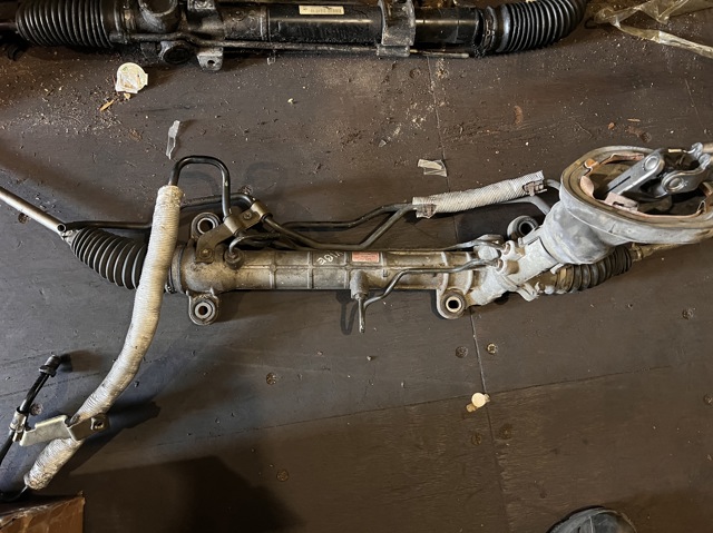 Рулевая рейка 4420013030 TOYOTA