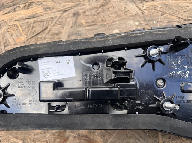 63215A0DB07 BMW Фонарь задний левый внутренний купить в Киев