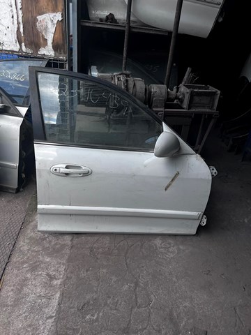 Пассажирская передняя дверь 760043D110 HYUNDAI