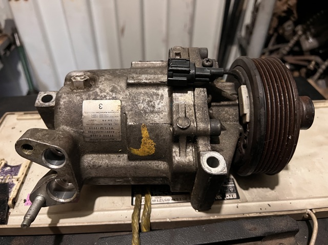 Компрессор системы кондиционирования 92600CJ60B NISSAN