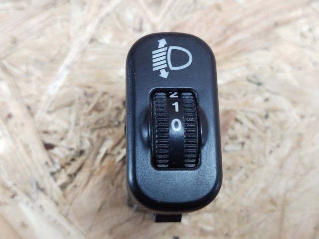 MERCEDES 0005445931 Кнопка (регулятор) корректора фар в наличии Хмельницкий