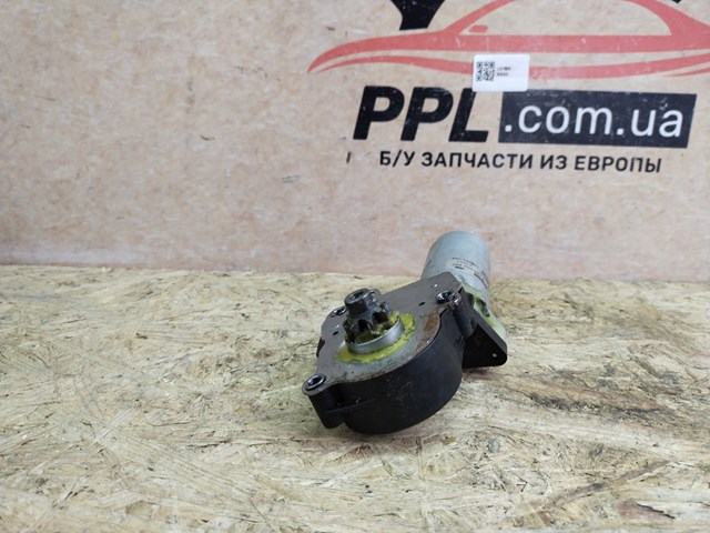 VOLVO 0130002527 в наличии Украина