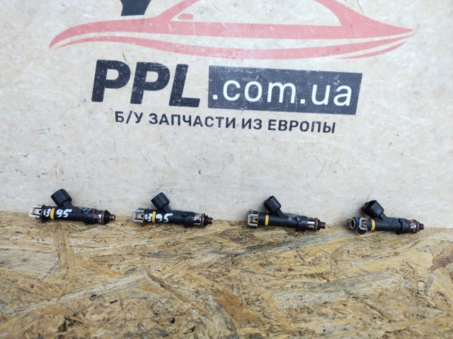 Форсунка дизельная в сборе 0280158103 MAZDA