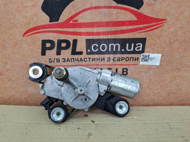 Моторчик заднего стеклоочистителя 0390201588 BOSCH