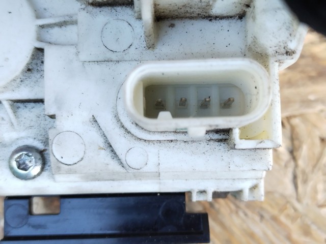 CHRYSLER 04589923AF Замок двери задней левой в наличии Одесса
