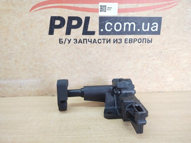 CHRYSLER 04717607AC в наличии Украина