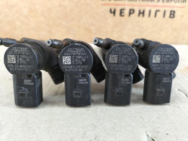 04L130277D Форсунка впрыска топлива купить Винница