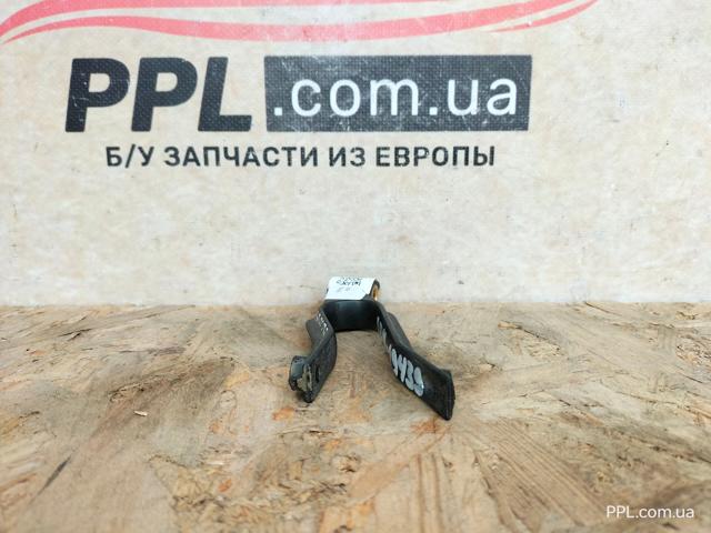 13162131 GM Кронштейн радиатора верхний купить в Полтава