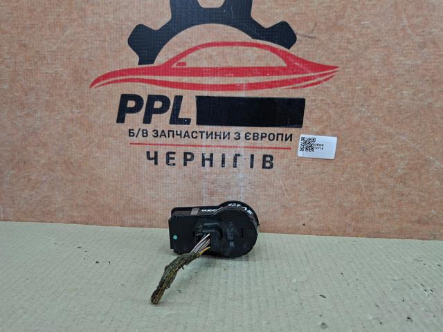 OPEL 13268703 в наличии Киев