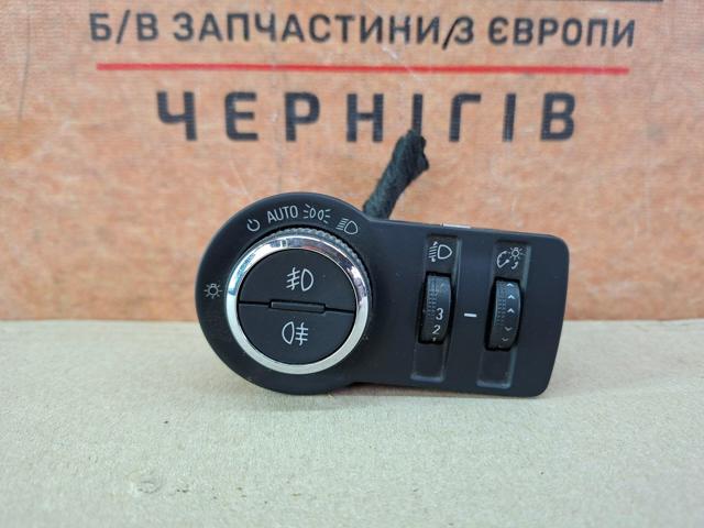 GM 13301752 Переключатель света фар на "торпедо" в наличии Сумы