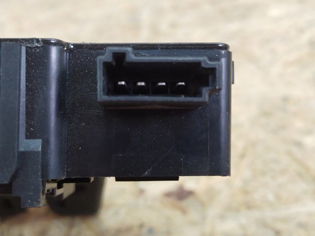GM 13501988 Замок крышки багажника (двери 3/5-й задней) в наличии Харьков