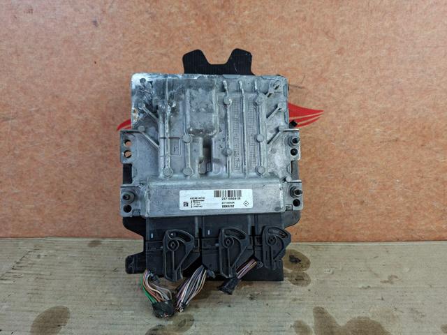 Компьютер двигателя 237106691R RENAULT