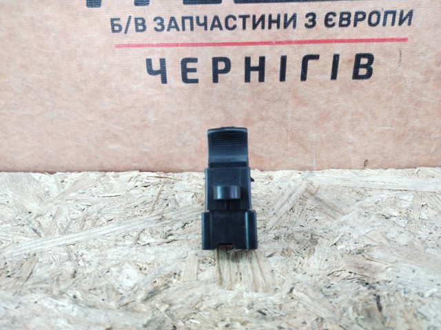 25411JD000 NISSAN Кнопка включения мотора стеклоподъемника задняя купить в Ирпень