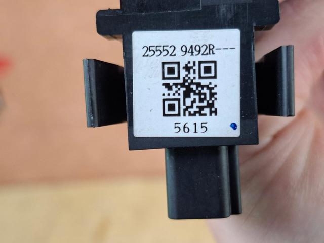 RENAULT 255529492R Переключатель подрулевой, в сборе в наличии Каменское