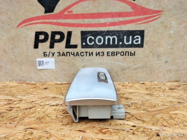 264300005R RENAULT Плафон салона купить в Черновцы