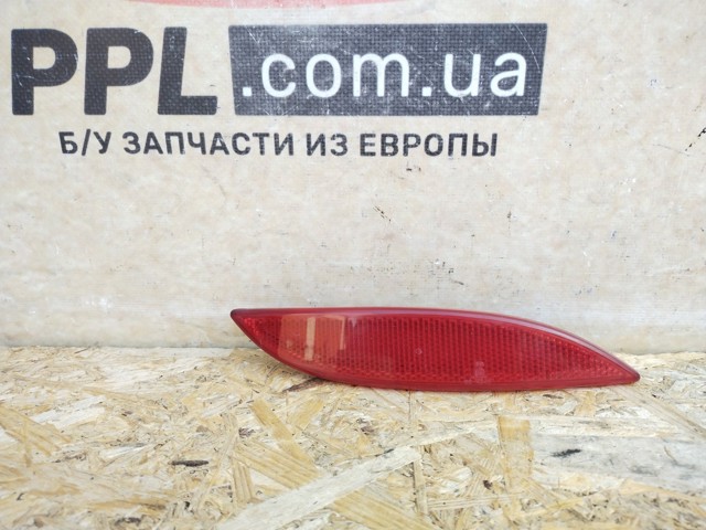 Катафот (отражатель) заднего бампера, правый 265600004R RENAULT