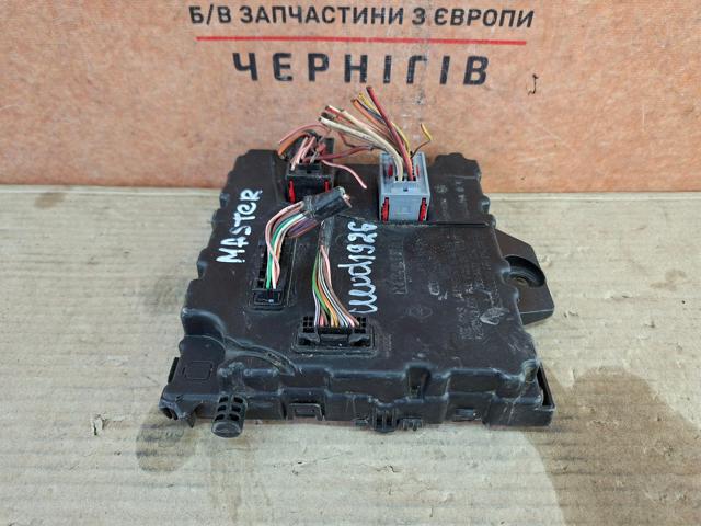 RENAULT 284B18927R Блок комфорта в наличии Харьков