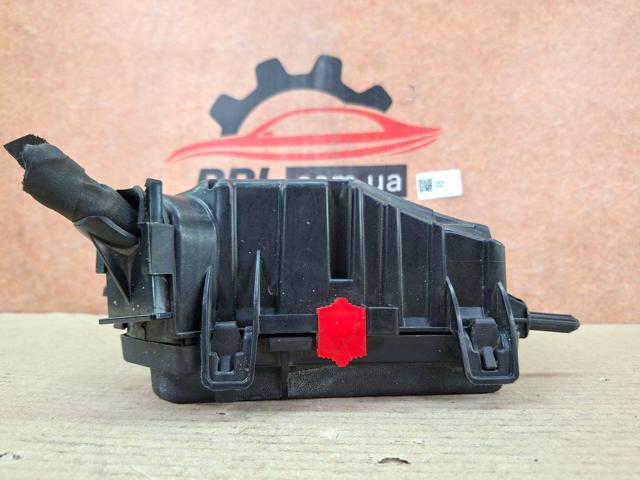 284B62069R RENAULT Блок предохранителей купить в Ужгород