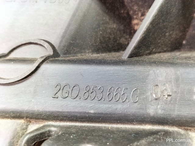 VAG 2G0853665G Решетка бампера переднего левая в наличии Ровно